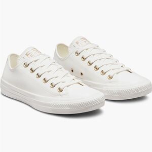 Brand New Converse shoes